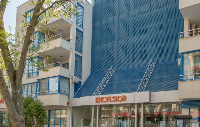 Excelsior Hotel Apartments PMG